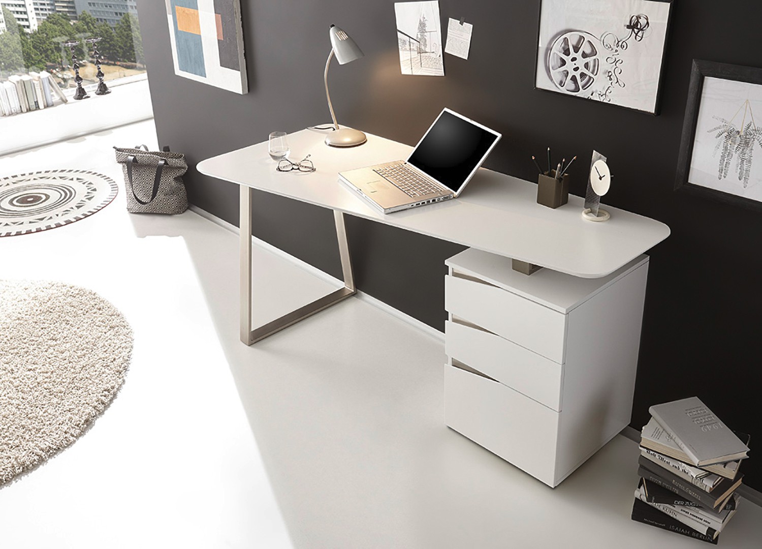 Bureau blanc