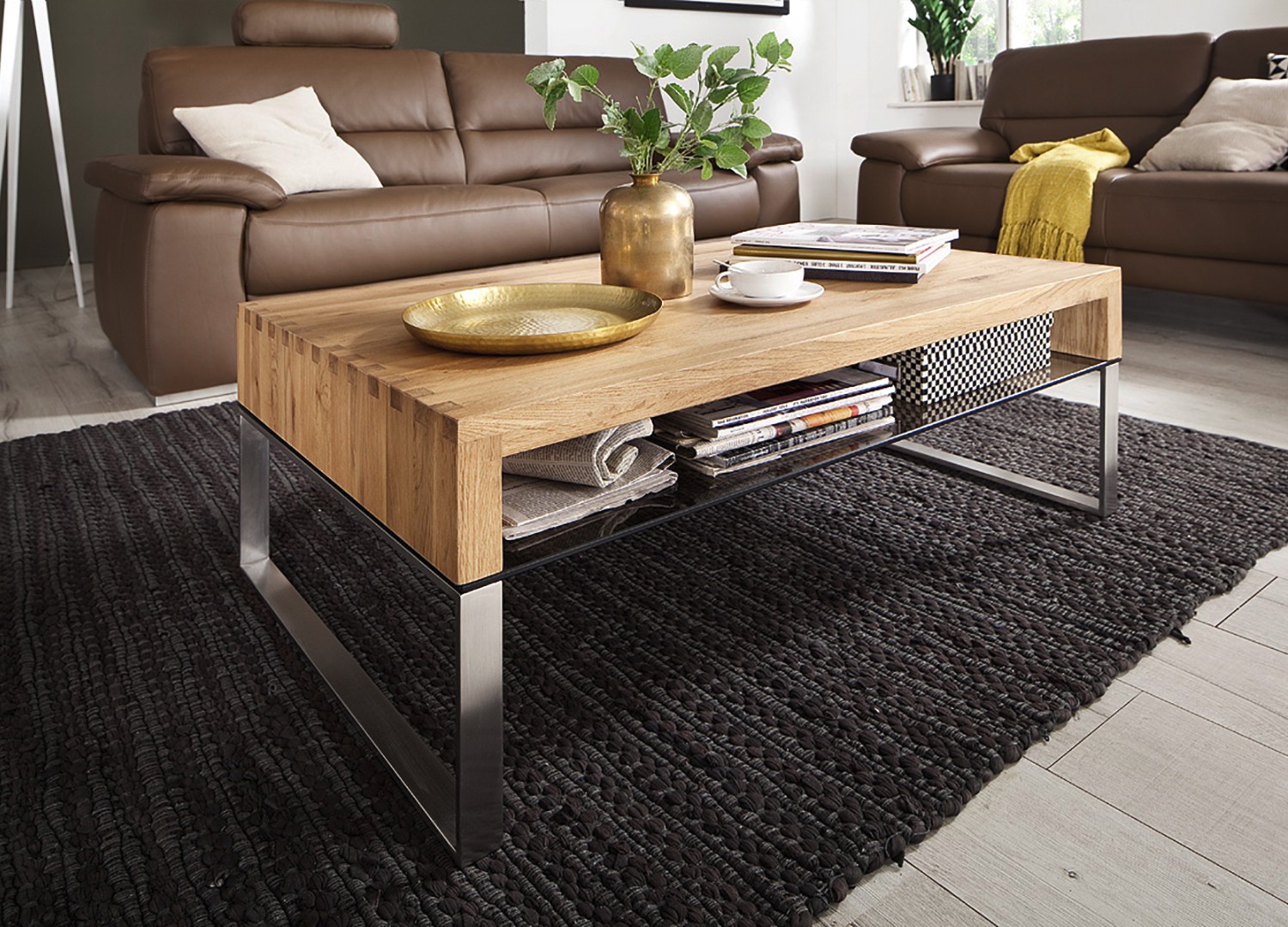 Table basse bois massif et verre