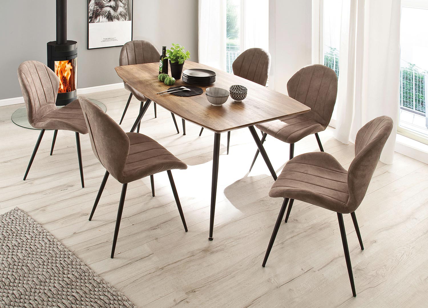 Table à manger chêne sauvage plateau forme bateau