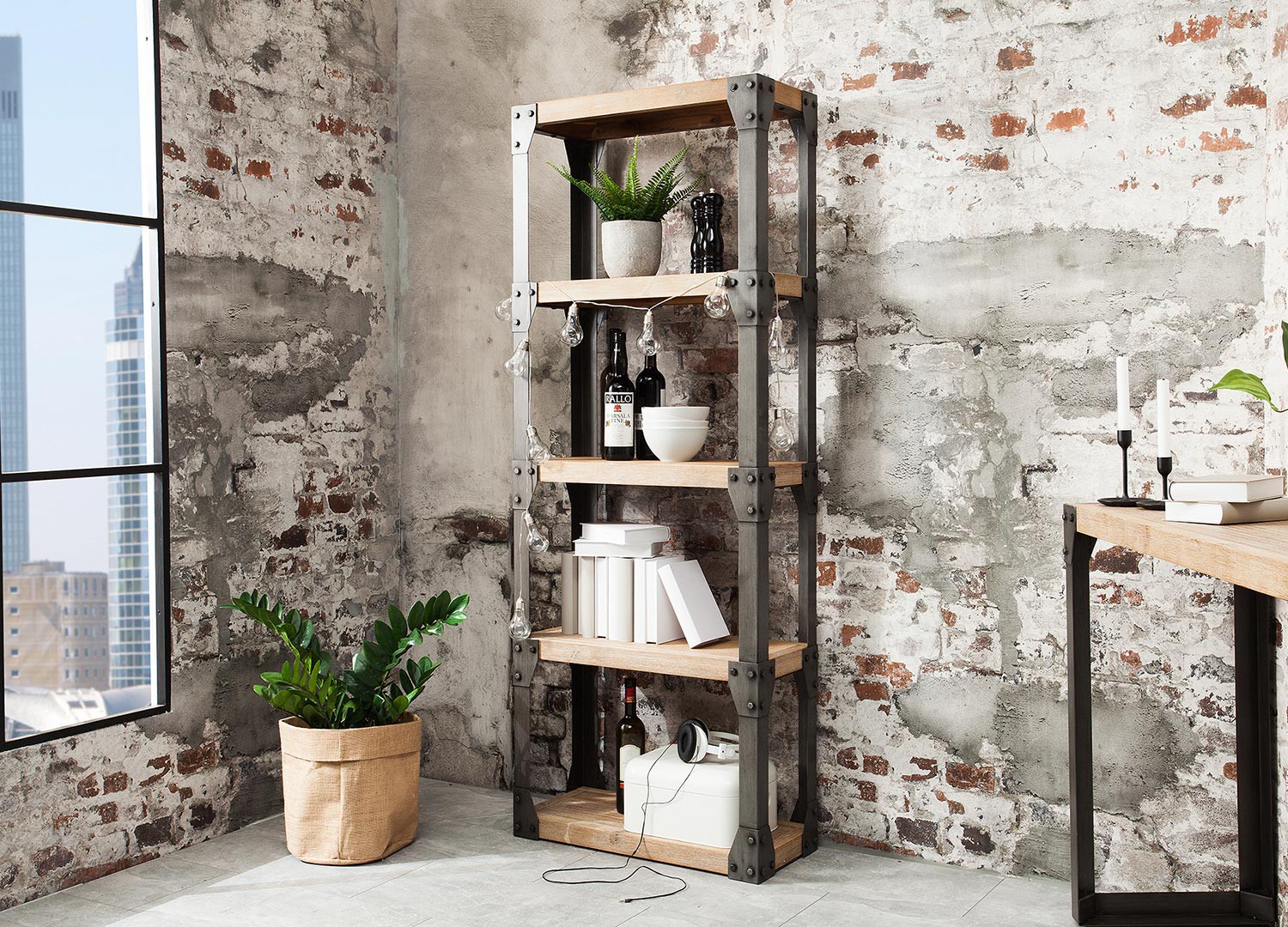 Bibliothèque industrielle bois massif acacia et métal