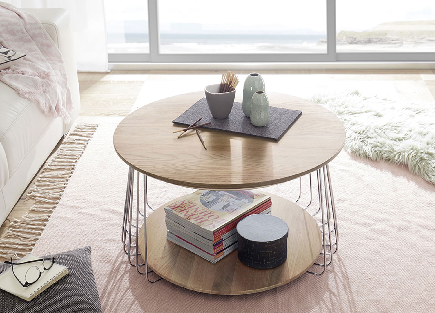 Table basse industrielle chêne massif et métal chromé