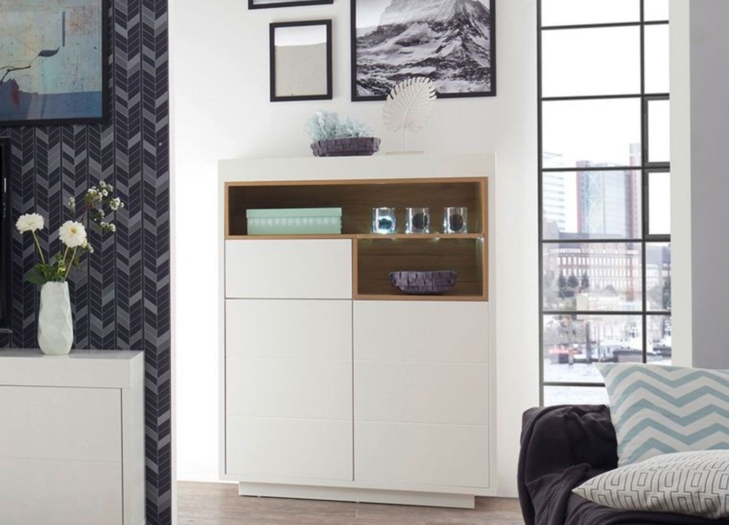 Buffet haut blanc laqué mat et bois 2 portes, 1 tiroir et niches