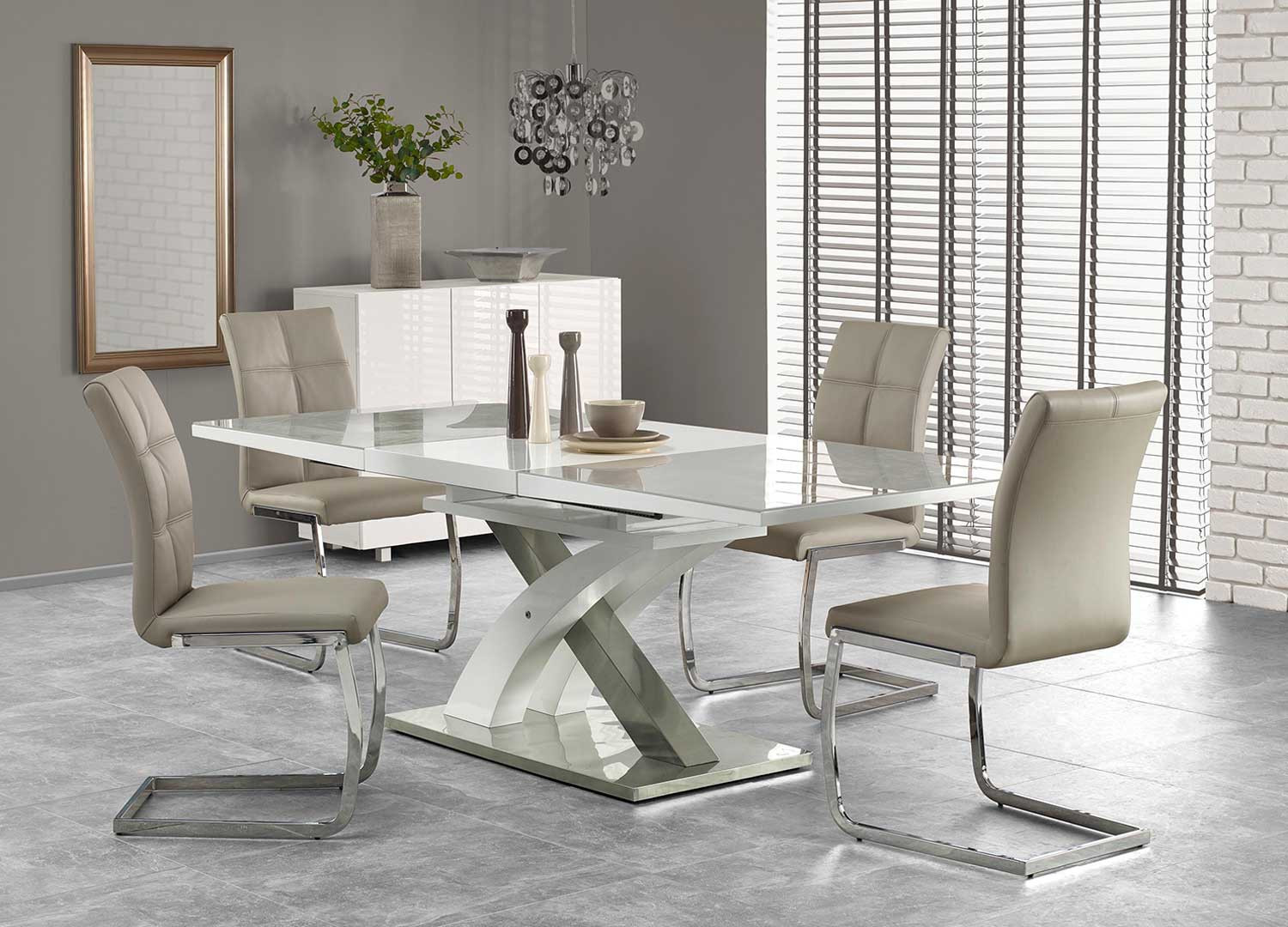 Table extensible plateau en verre avec pied laqué blanc et acier