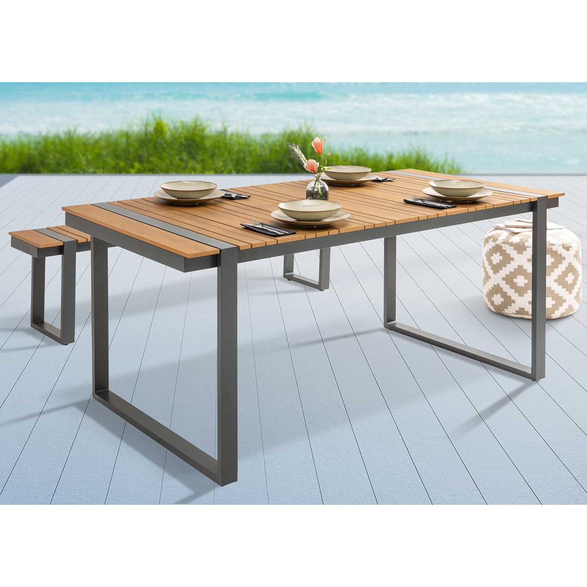 Grande table de jardin en aluminium et composite 180 cm