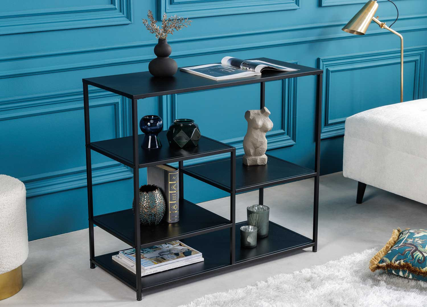 Meuble étagère métallique noir pour salon