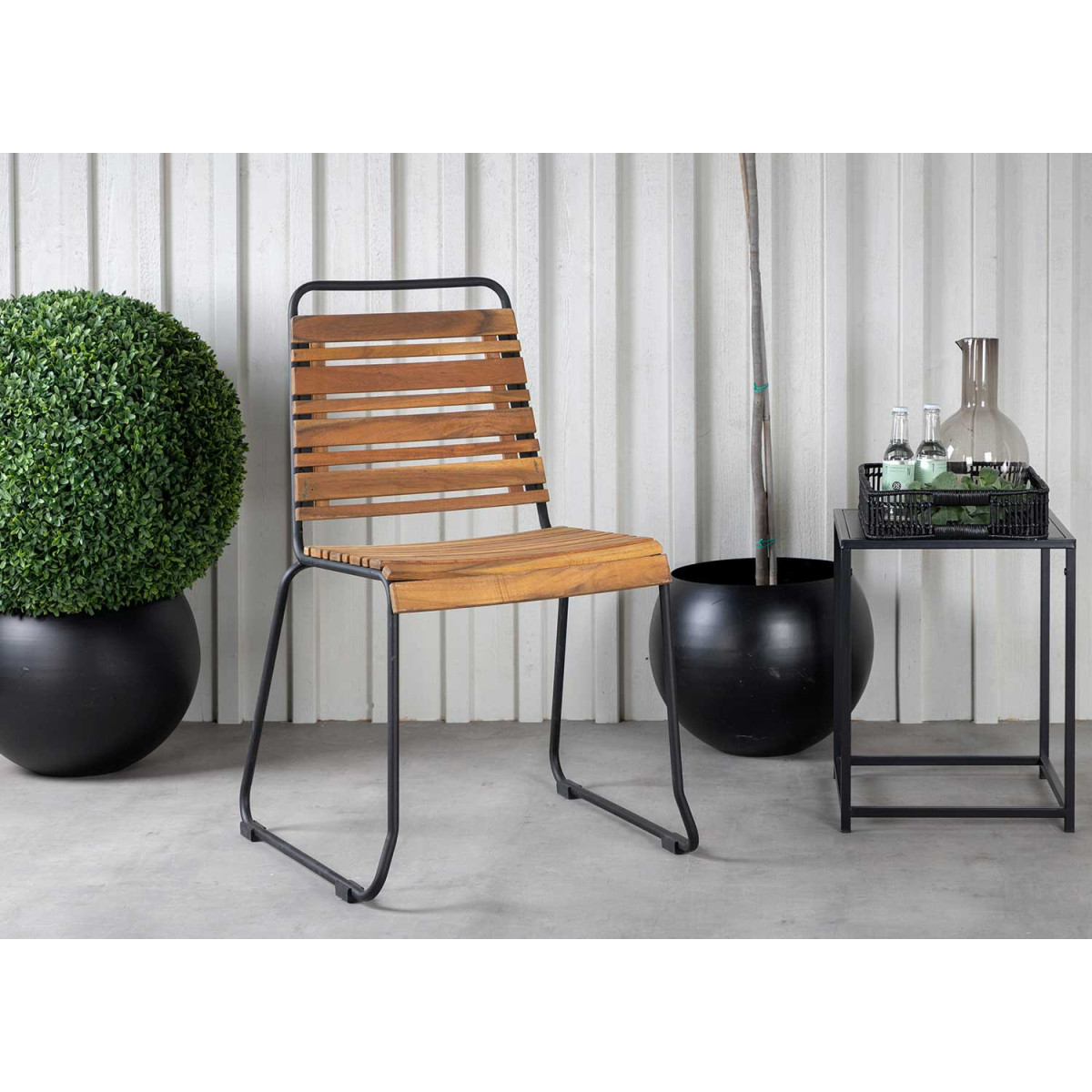 Lot de 2 chaises de jardin empilables bois massif et acier