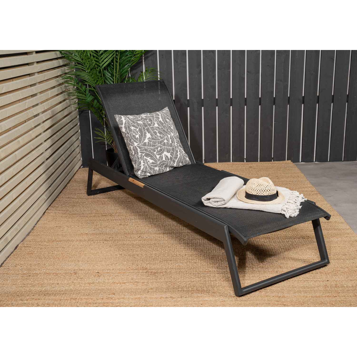 Lot de 2 chaises longues de jardin noire avec détail en teck