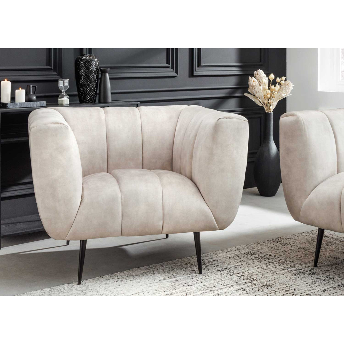 Fauteuil rétro velours matelassé champagne