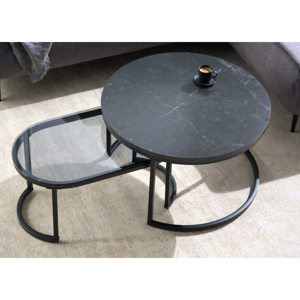 Tables basses gigognes aspect marbre noir et verre