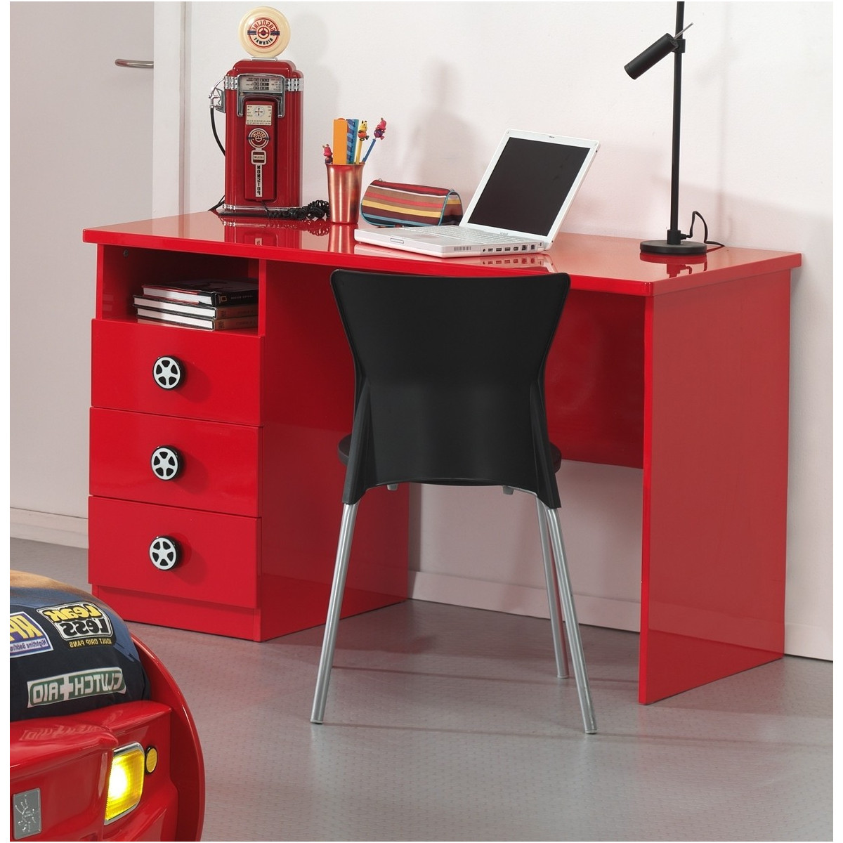Bureau rouge laqué