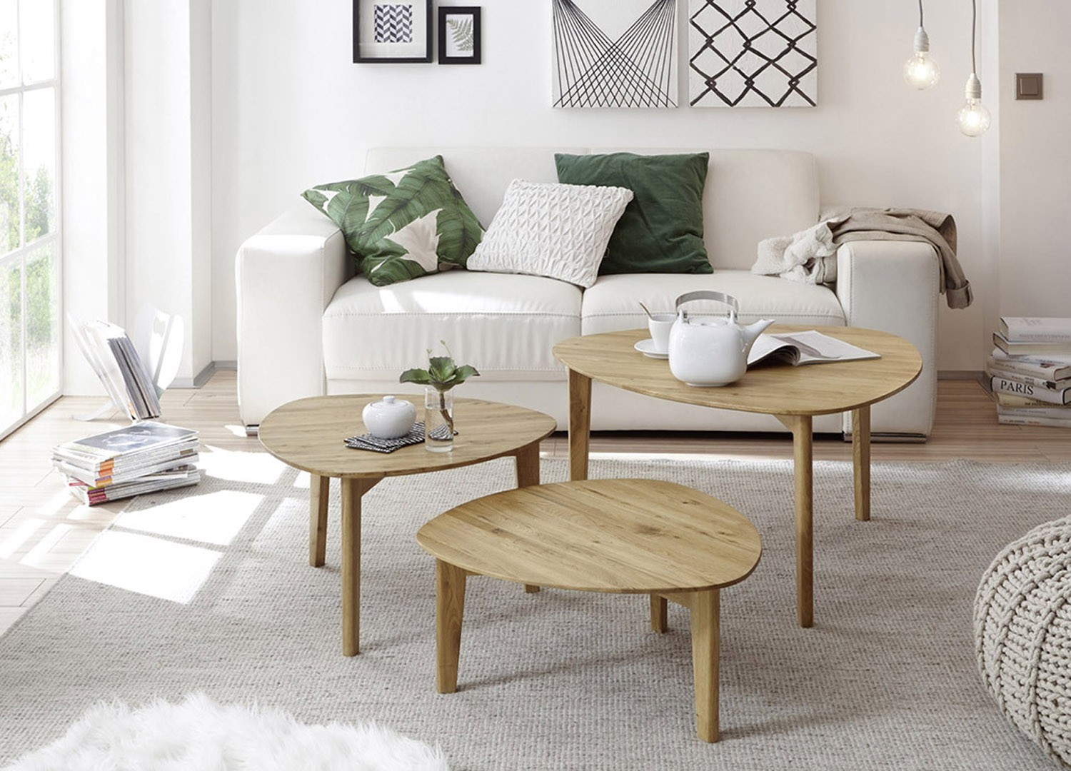 Lot de 3 tables d'appoint chêne massif