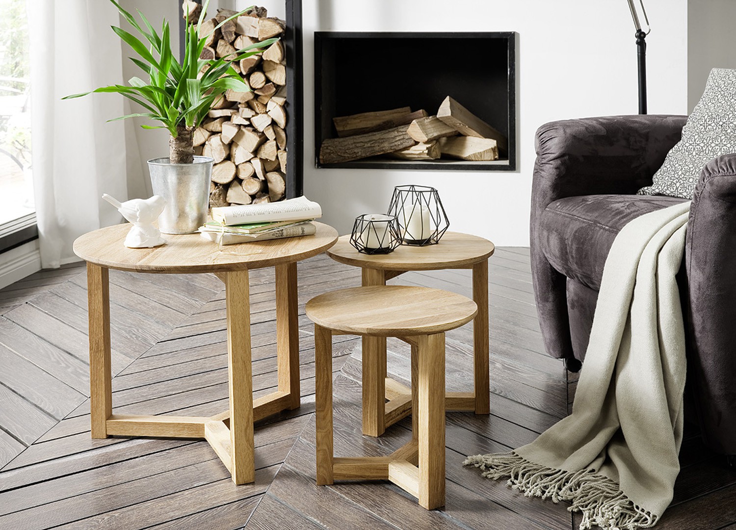 Lot de 3 tables d'appoint chêne massif huilé