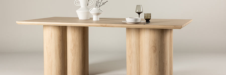 table à manger de style minimaliste