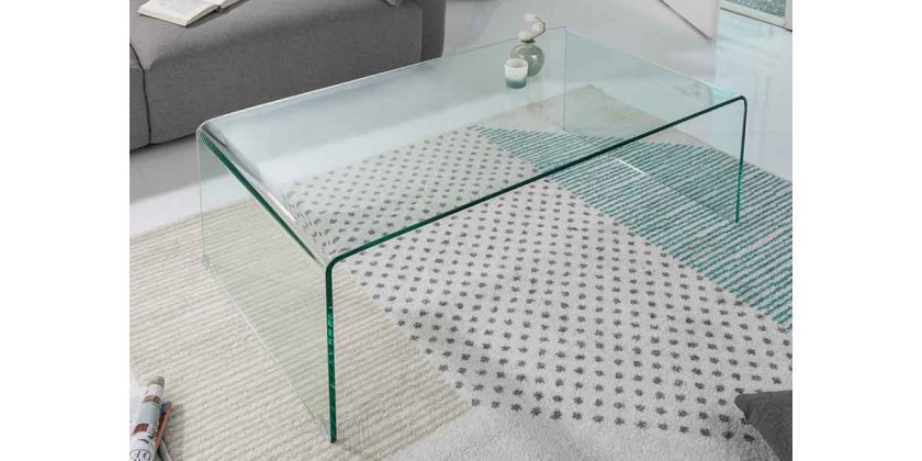 Nettoyage du verre : les étapes pour nettoyer votre table basse