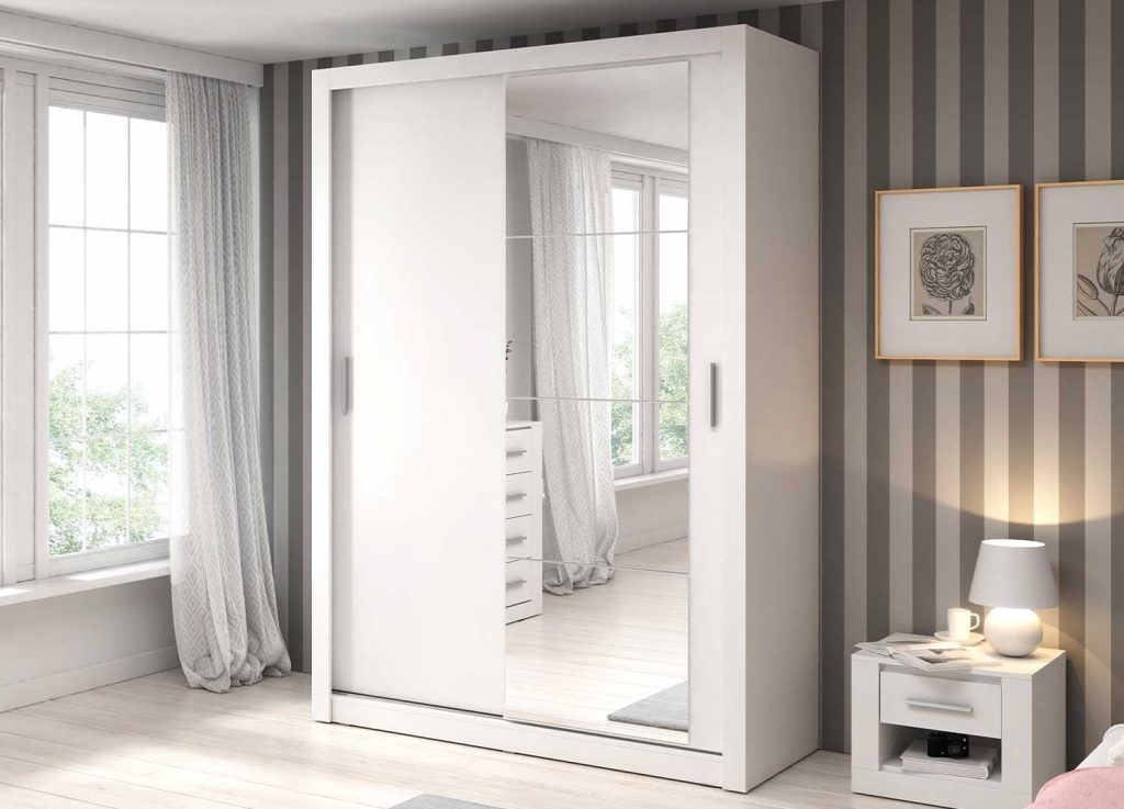 Armoire blanche à portes coulissantes 150 cm