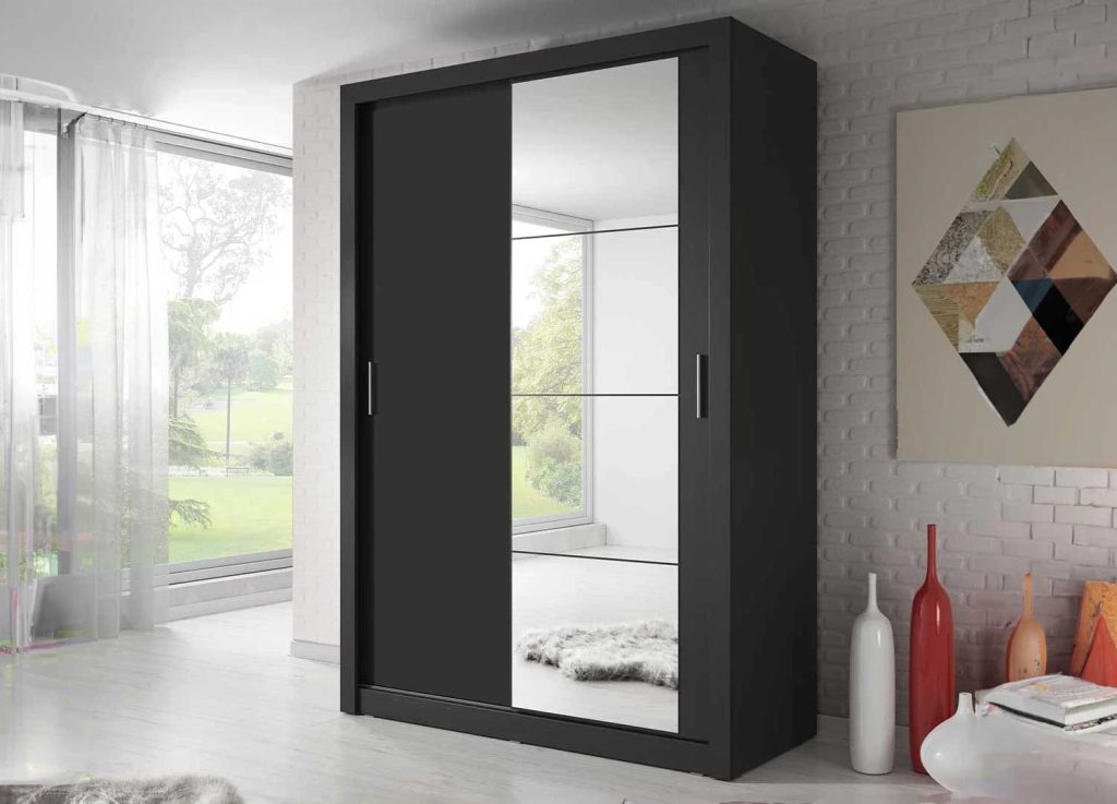 Armoire noire à portes coulissantes 150 cm