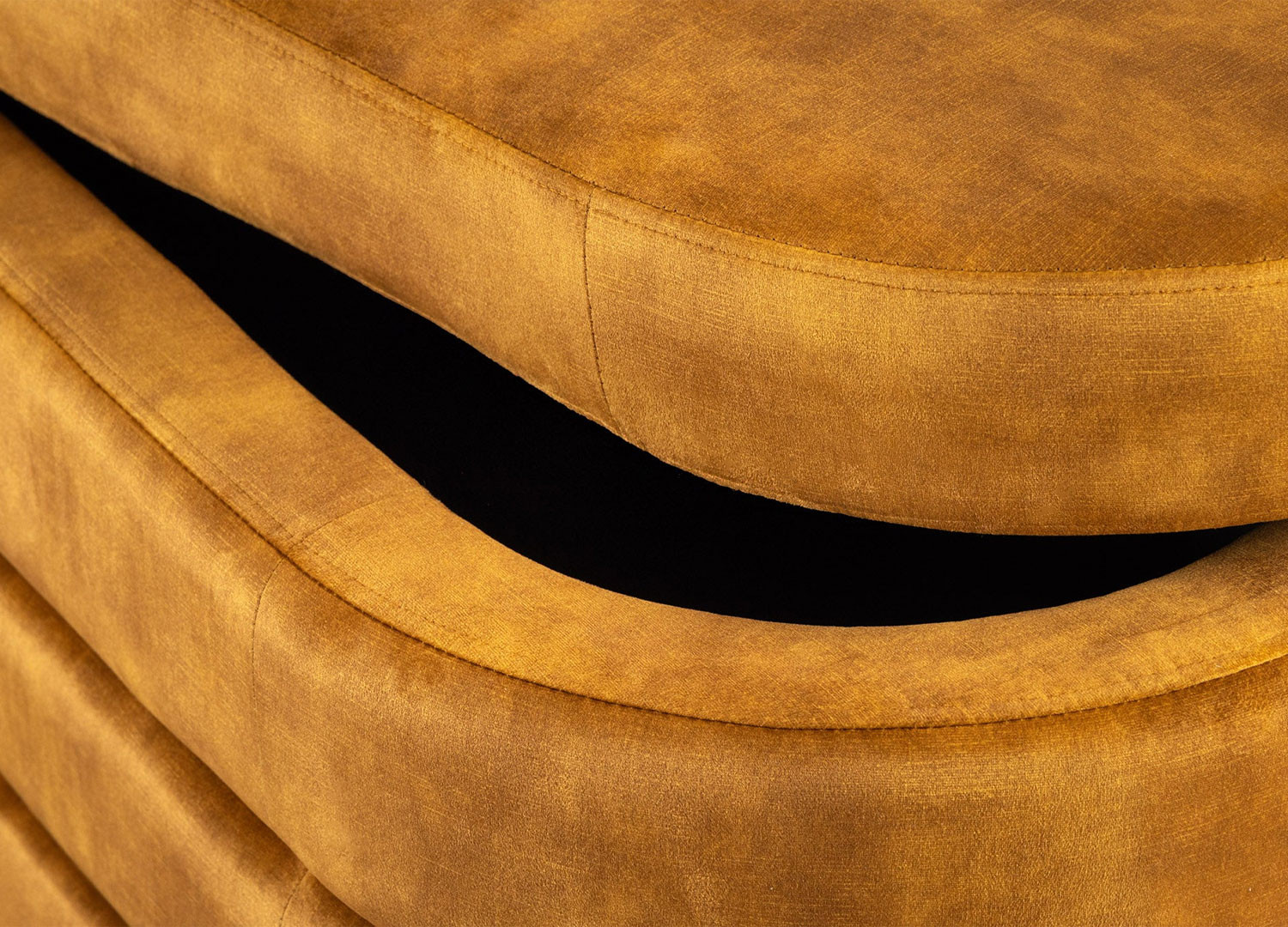 Banc coffre rangement velours jaune moutarde Hope