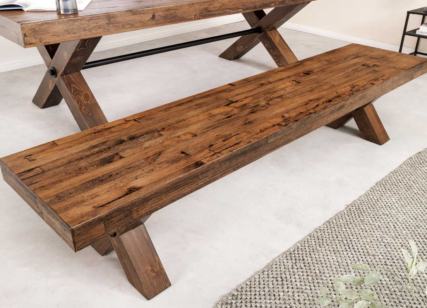 Banc de table en bois de pin Malaya