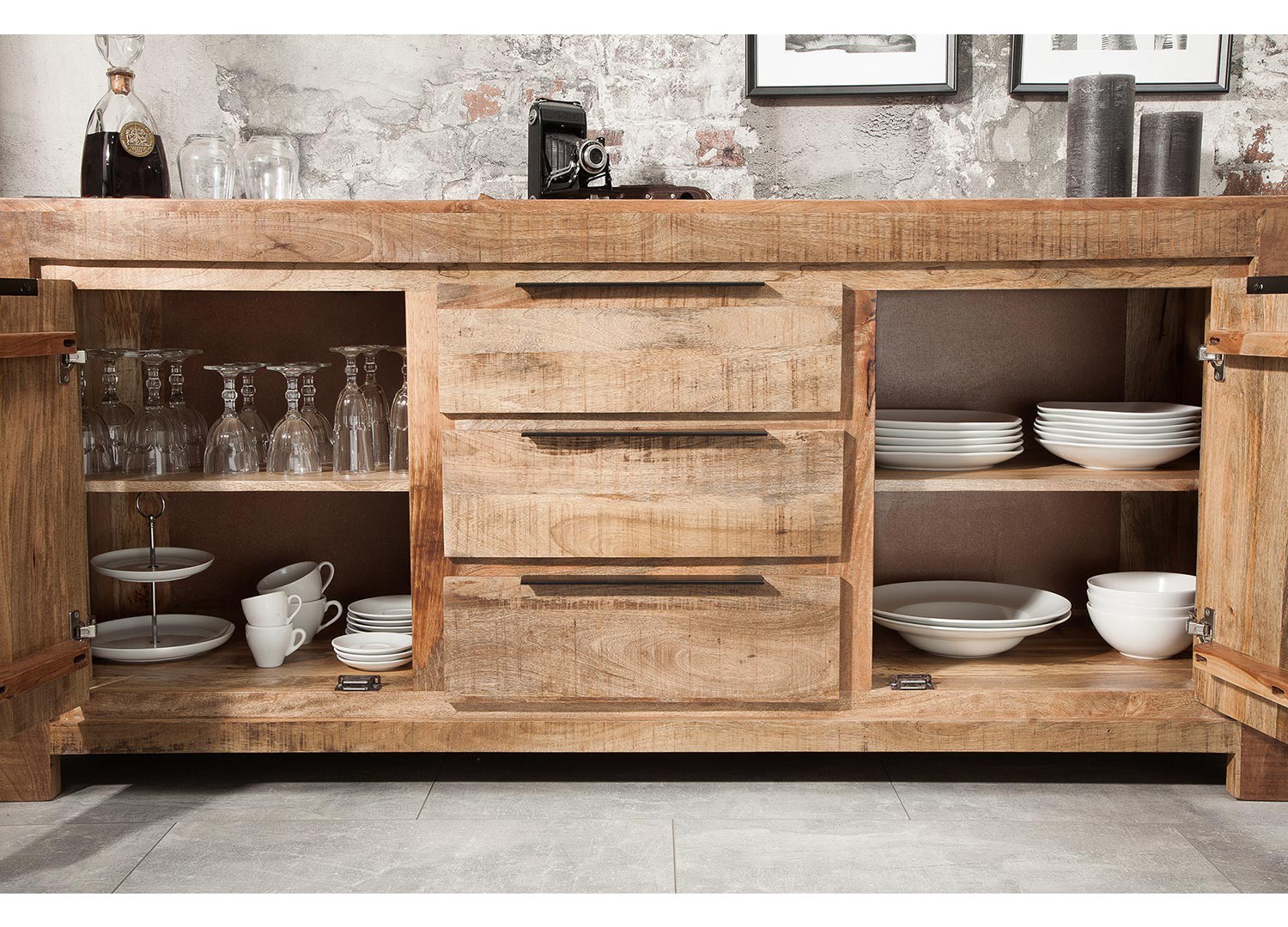 Buffet bois massif moderne 174 cm