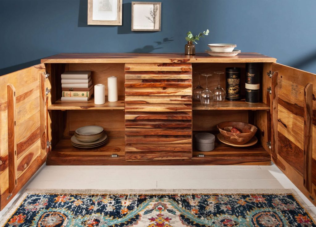 Buffet  bois massif moderne sesham façades en relief 160 cm