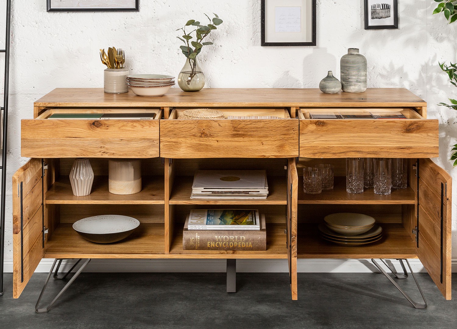 Buffet en bois massif et pied métal 160 cm