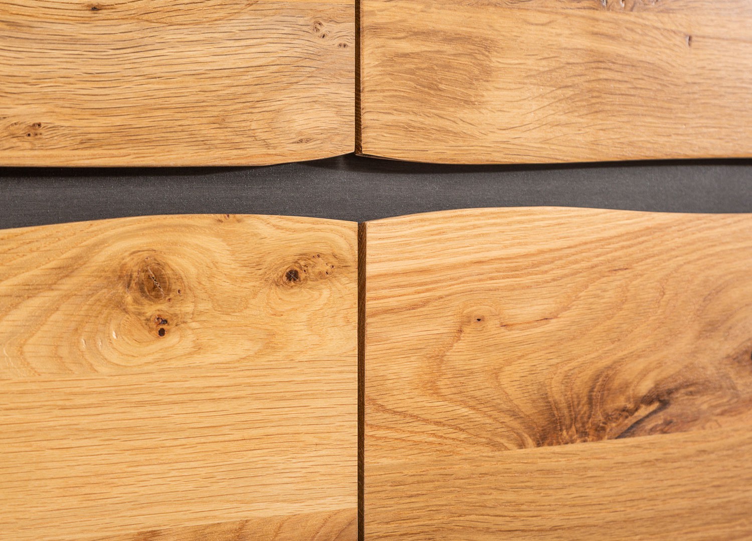 Buffet en bois massif et pied métal 160 cm