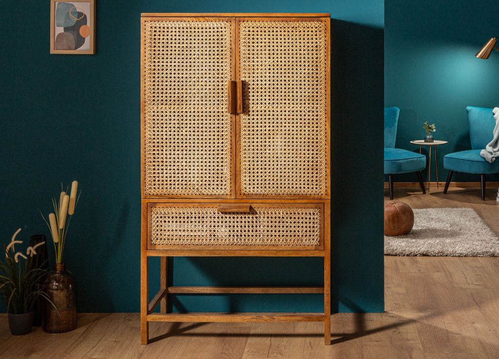 Buffet haut bois de manguier et bambou tressé