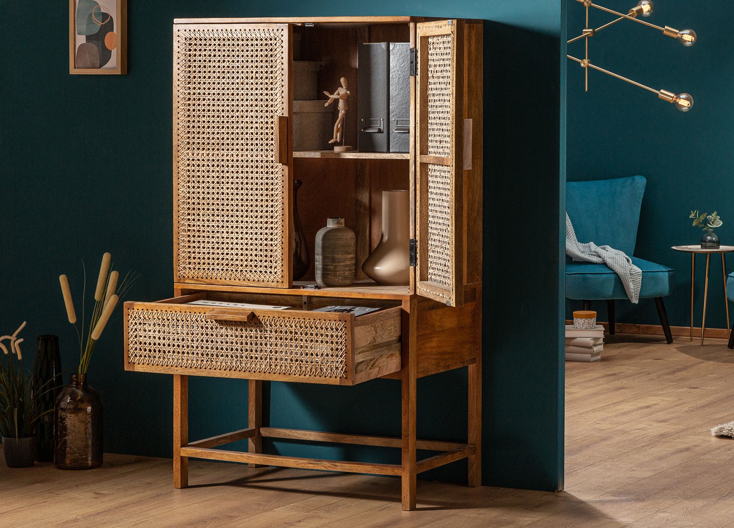 Buffet haut bois de manguier et bambou tressé