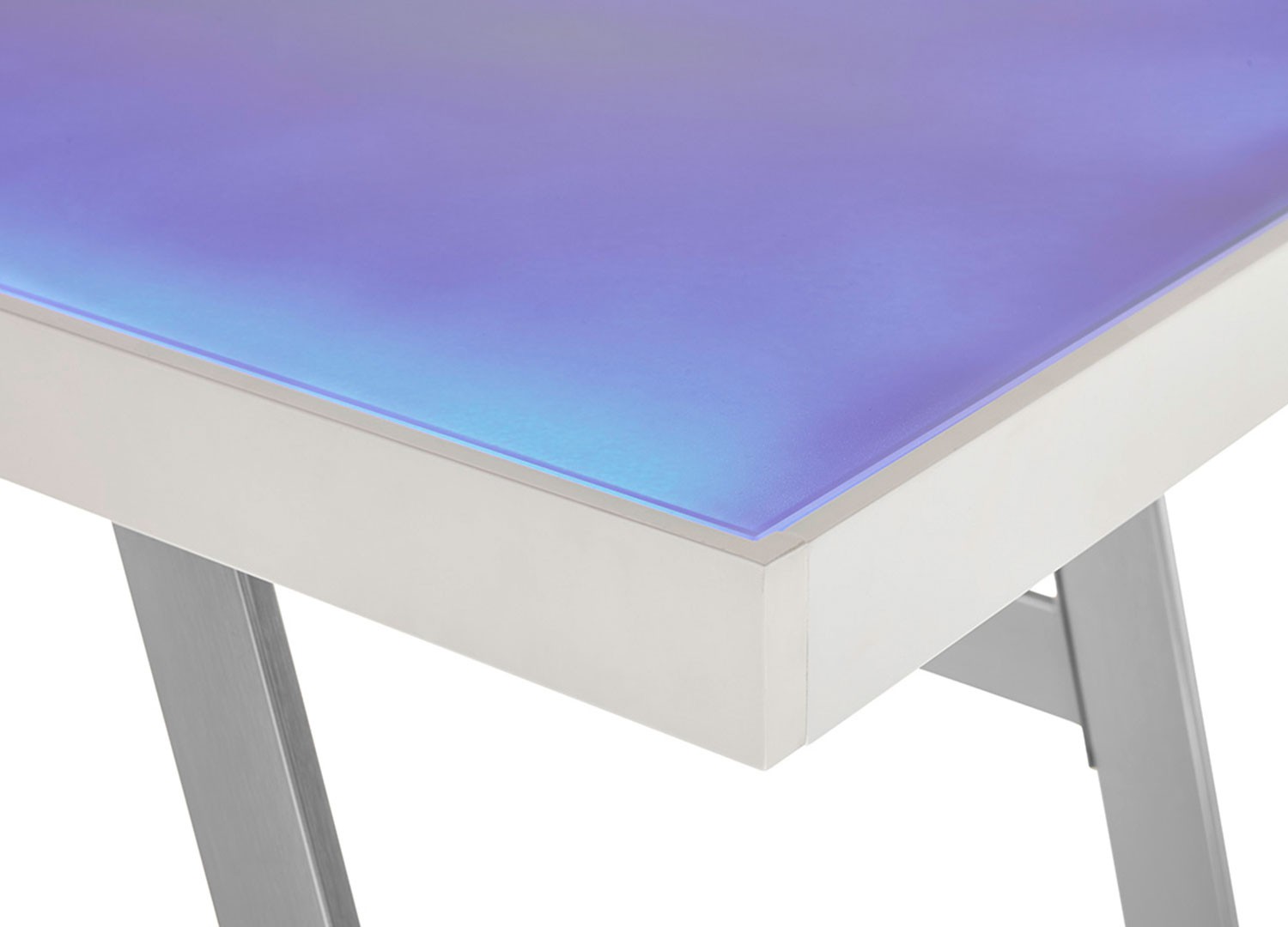 Bureau avec plateau en verre blanc et éclairage rgb