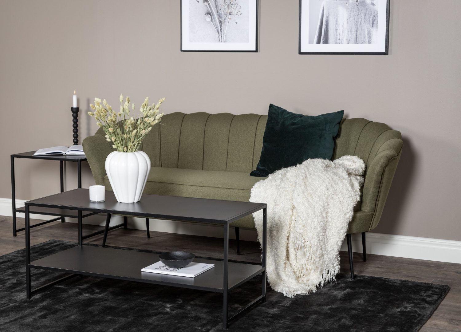 Canapé 3 places Calais tissu vert 180 cm présenté dans une ambiance de salon