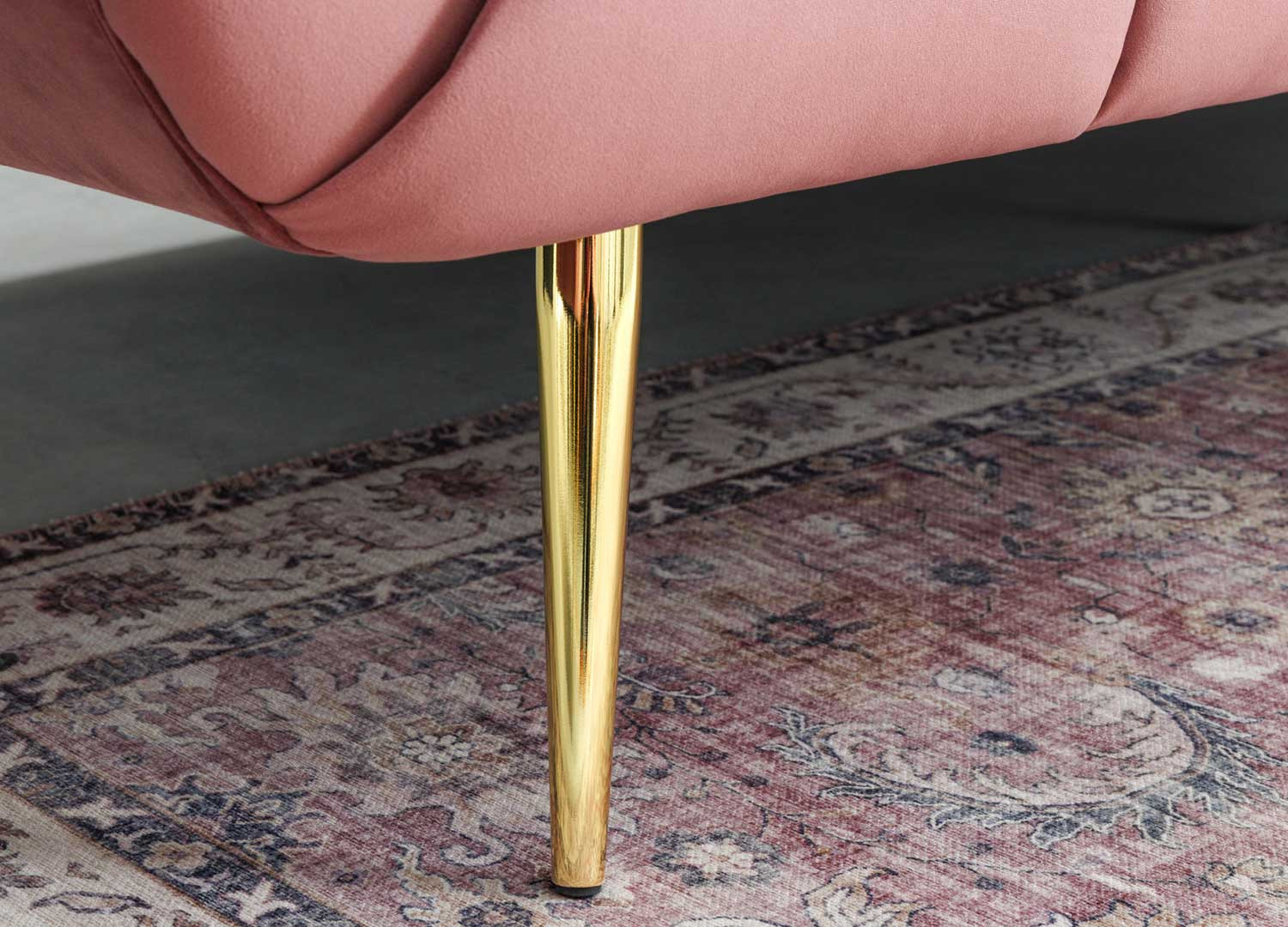 Canapé tissu velours matelassé rose