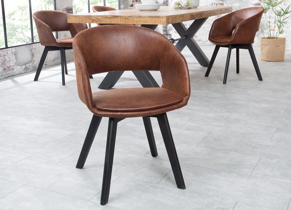 Chaise avec accoudoirs marron vintage