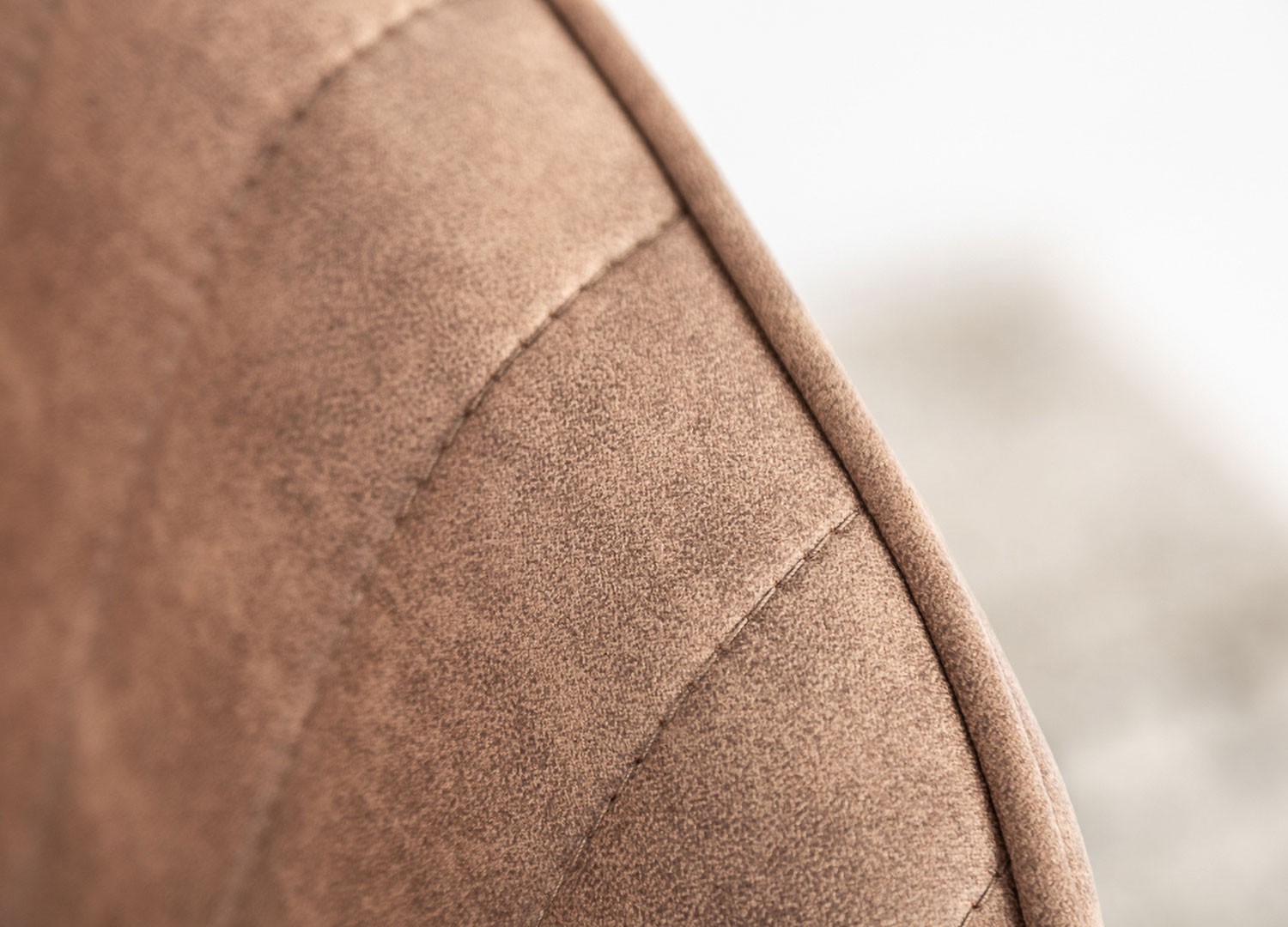 Chaise de bureau taupe pivotante avec accoudoirs