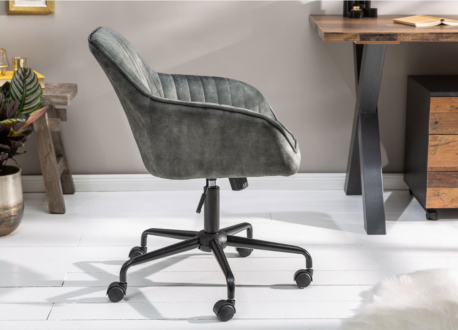 Chaise de bureau velours vert foncé pivotante avec accoudoirs