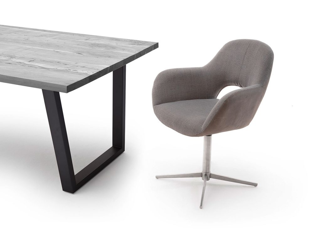 Chaise pivotante cappuccino ou grise et pied acier brossé avec dossier ajouré