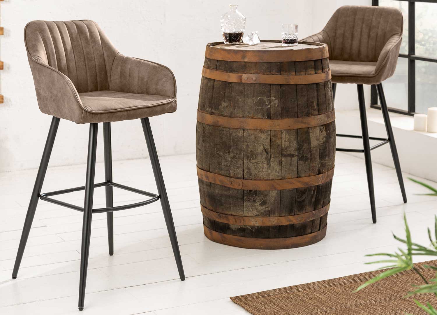 Chaises de bar couleur taupe vintage