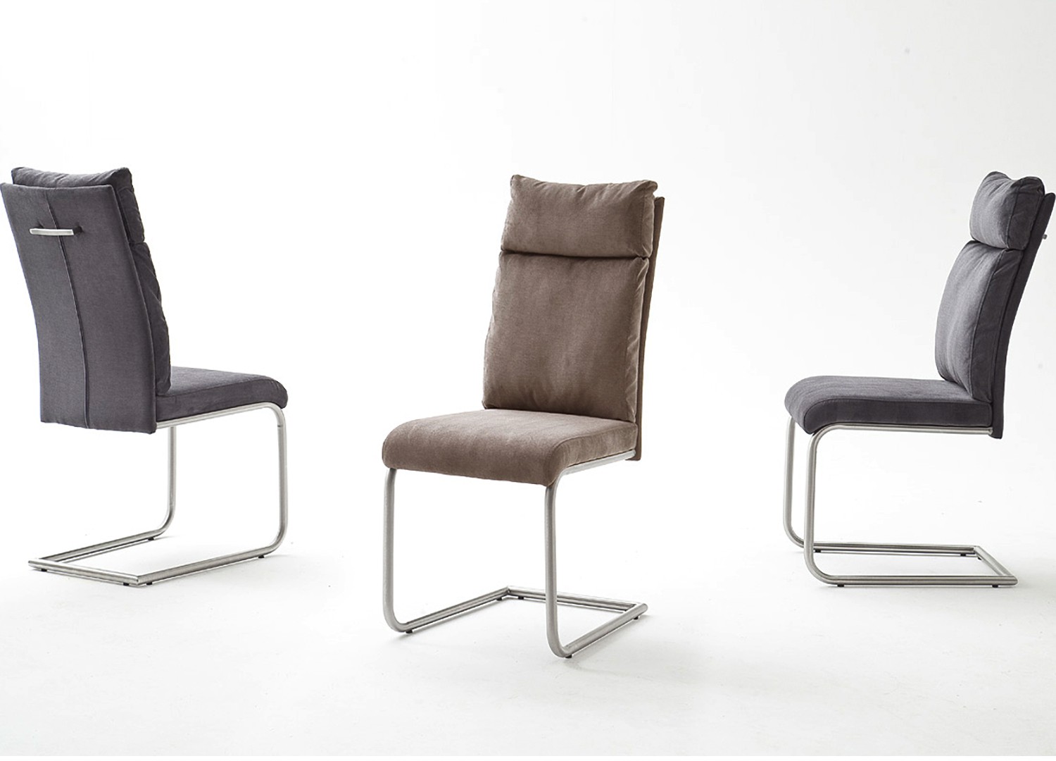 Chaises design tissu et acier