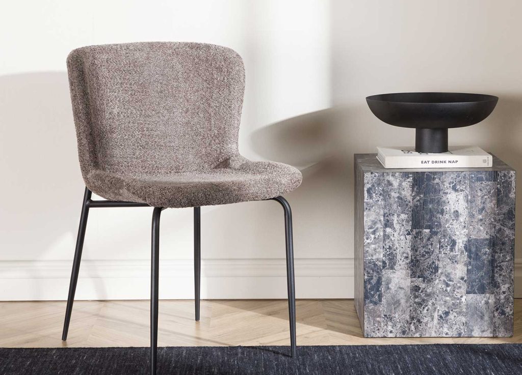 Chaises modernes en tissu bouclé gris marron