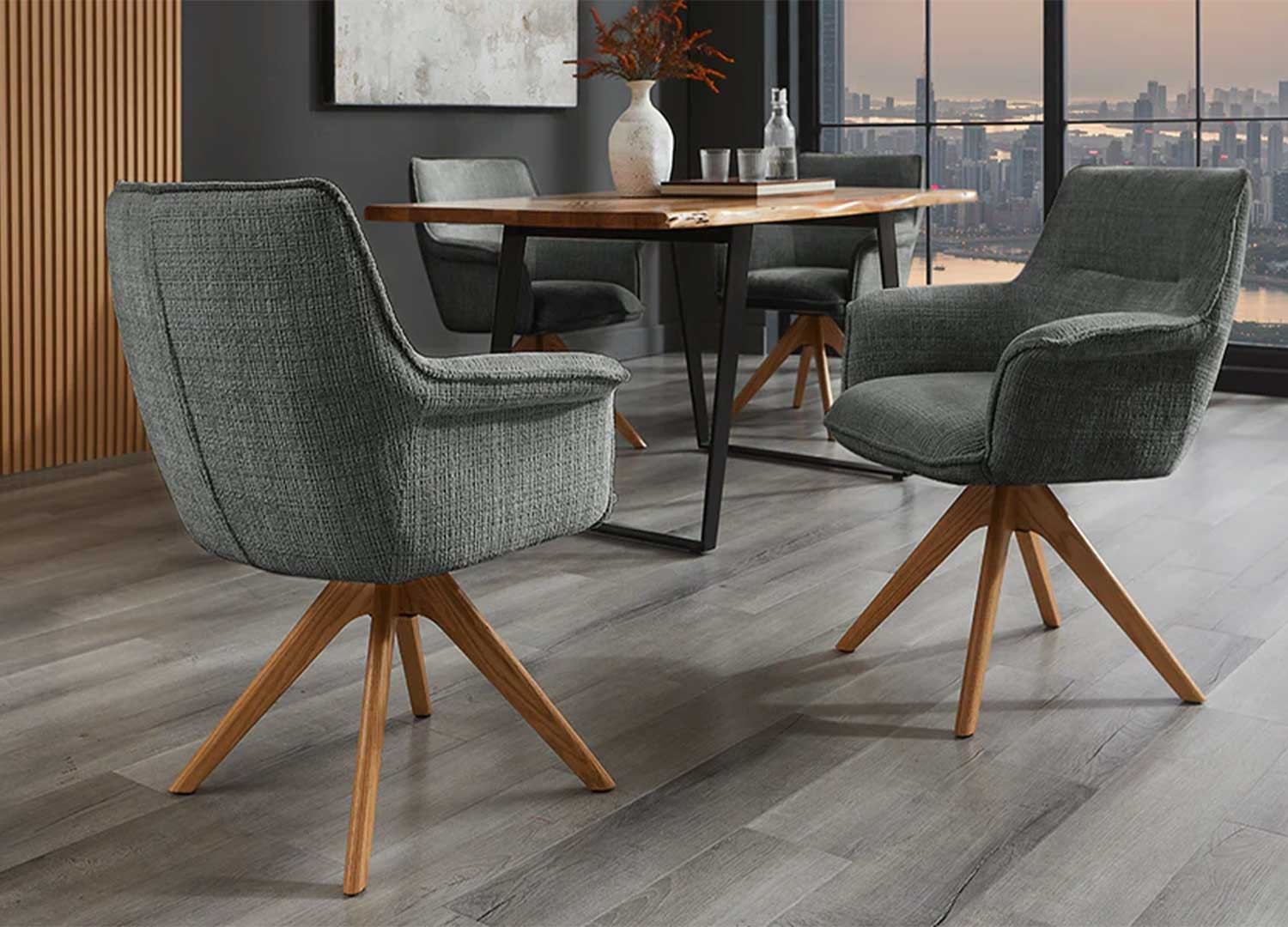 Chaises pivotantes grises et bois massif Darek