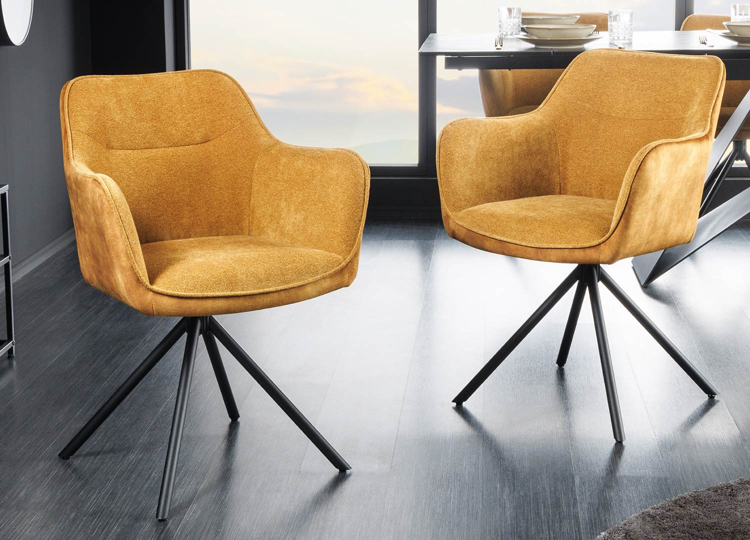 Chaises rotatives tissu et velours jaune moutarde