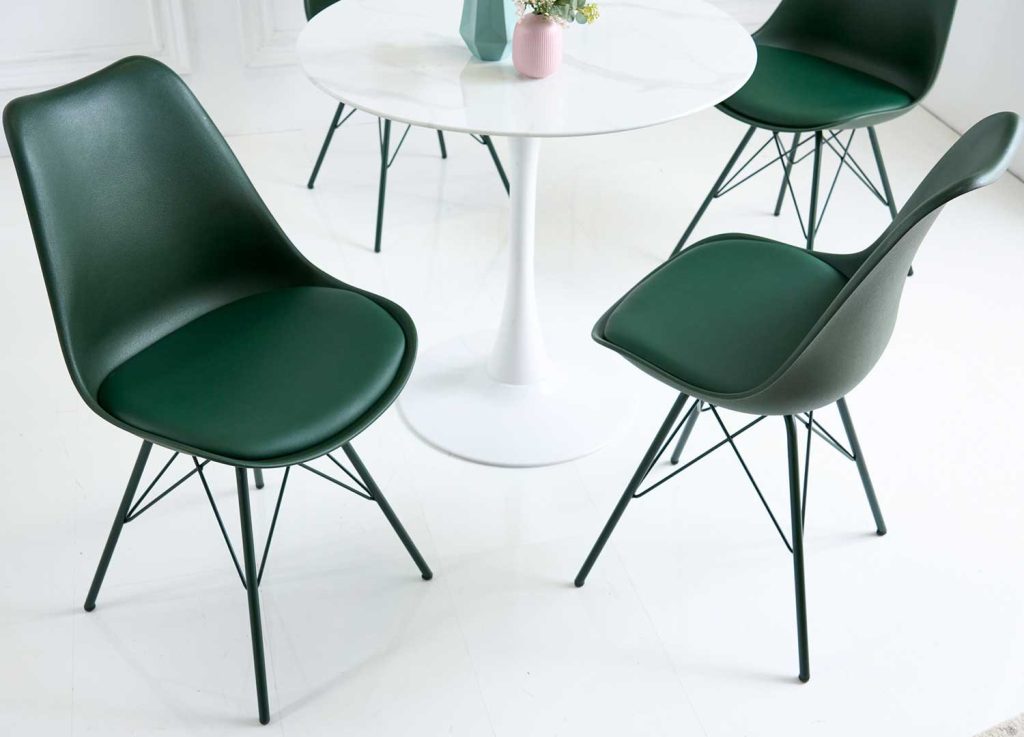 Chaises scandinave verte coque en pvc et pieds en métal