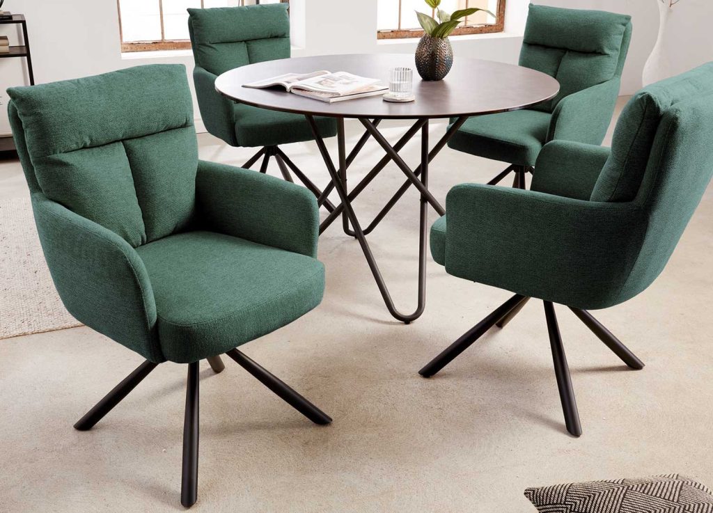 Chaises tournantes en tissu vert