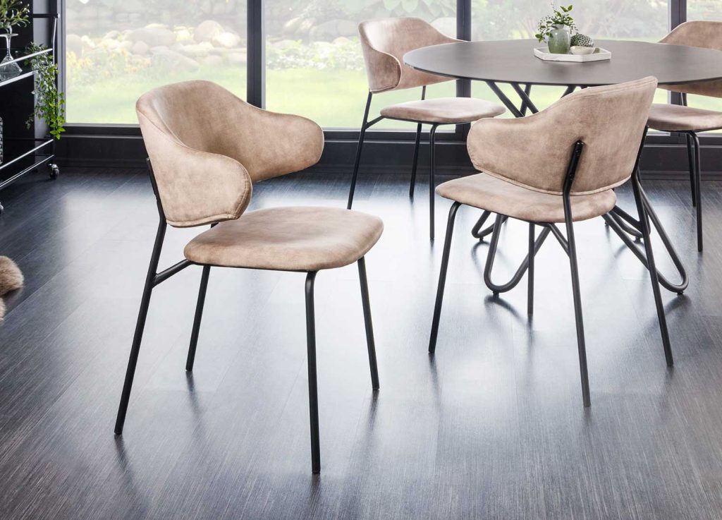 Chaises velours grège