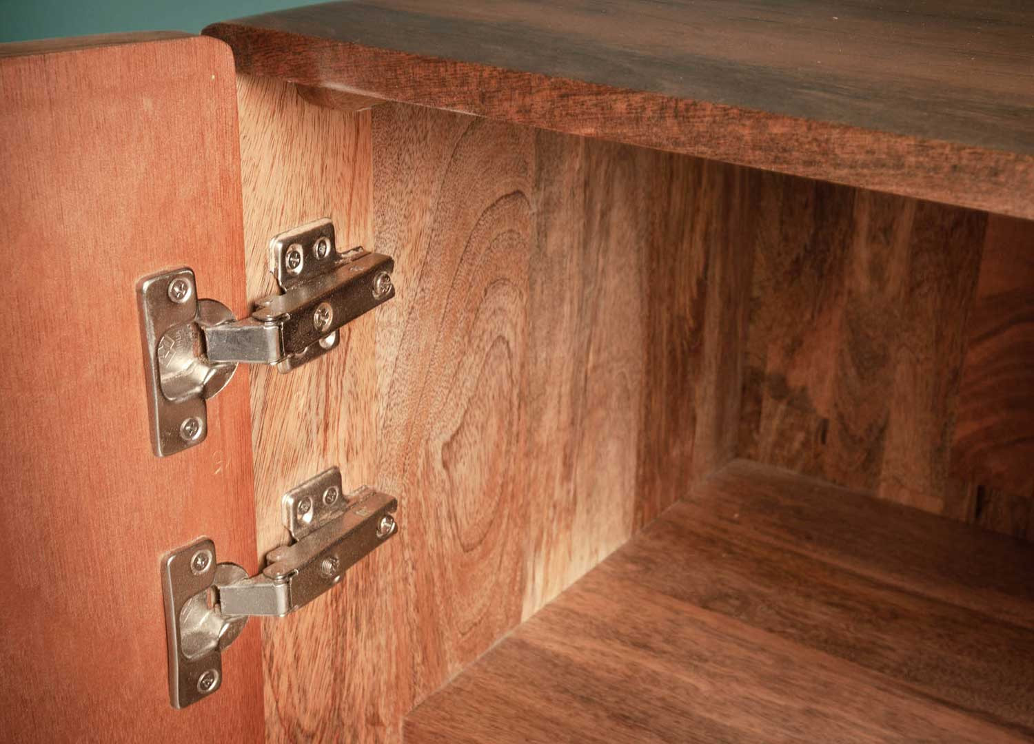 Commode 2 portes style oriental