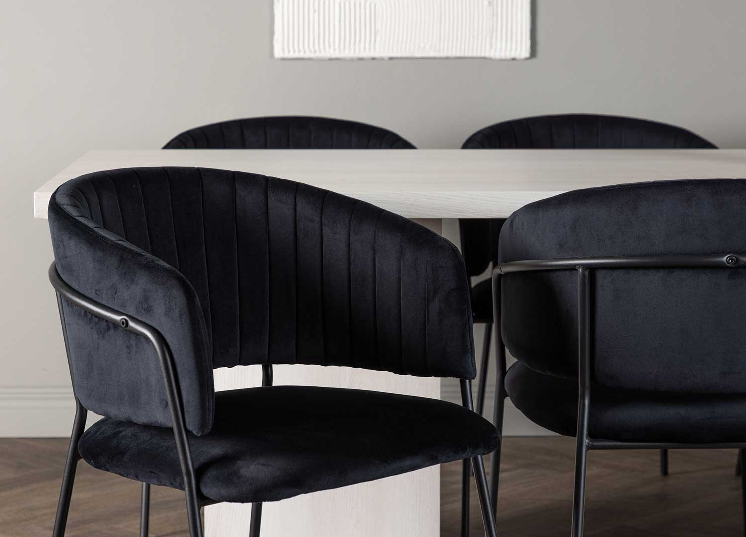 Ensemble table à manger blanche OLGA et 6 chaises noires SELMA