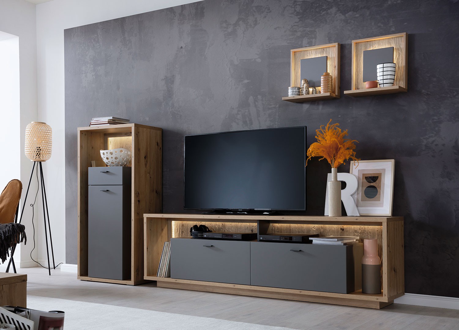 Ensemble TV design gris et chêne poutre