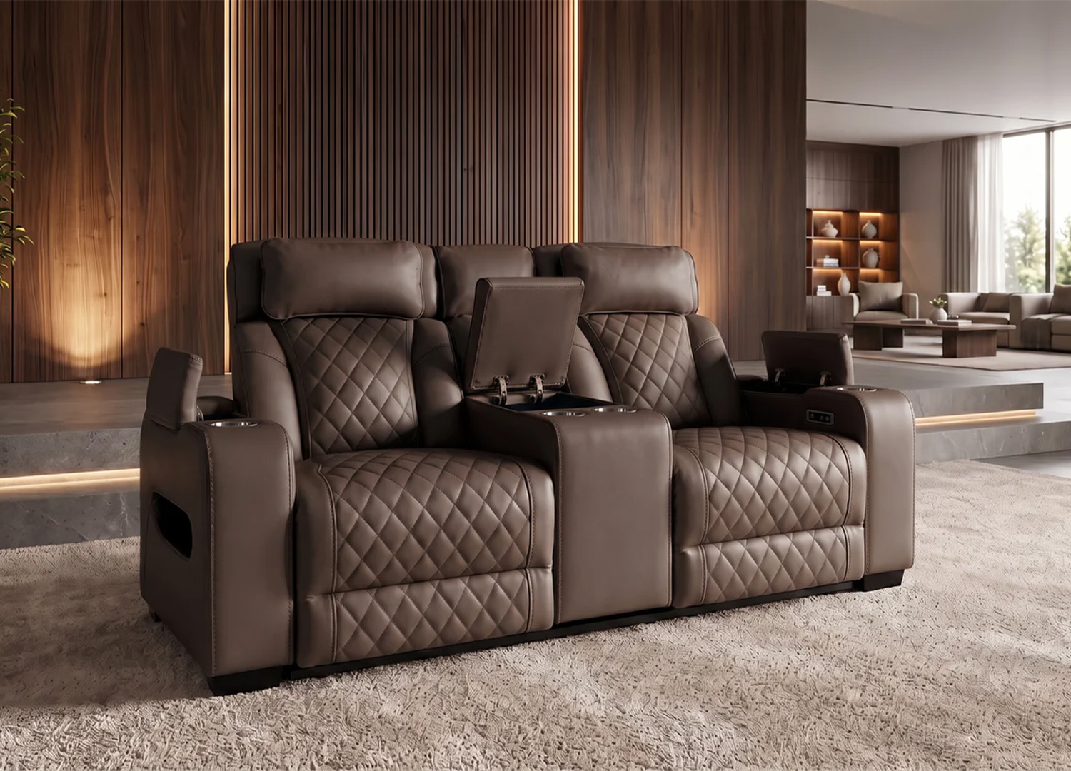 Rangement intégré dans l’accoudoir du fauteuil cinéma Cinélio marron