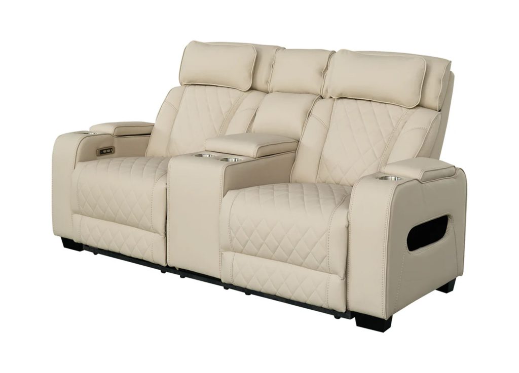 Fauteuil cinéma électrique 2 places Cinélio en similicuir beige sur fond blanc