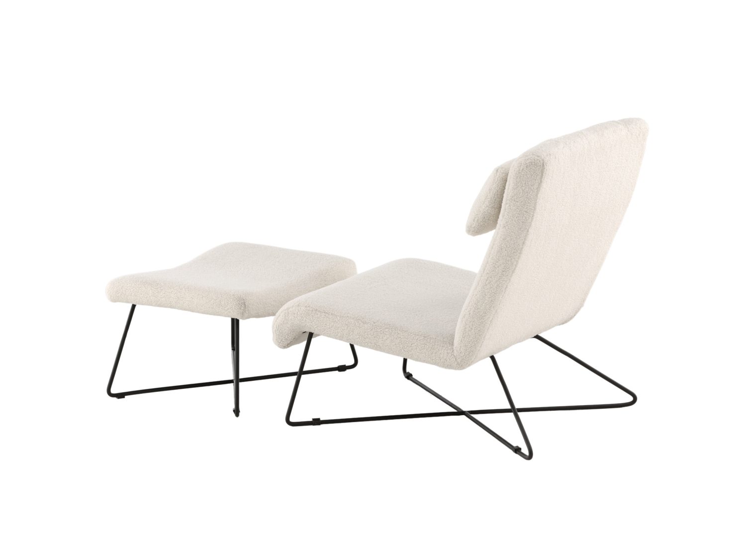 Fauteuil Laconia en tissu bouclé blanc vu sous un autre angle