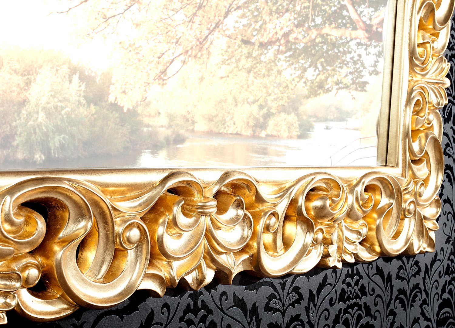 Grand miroir finition or antique de style baroque 180 cm